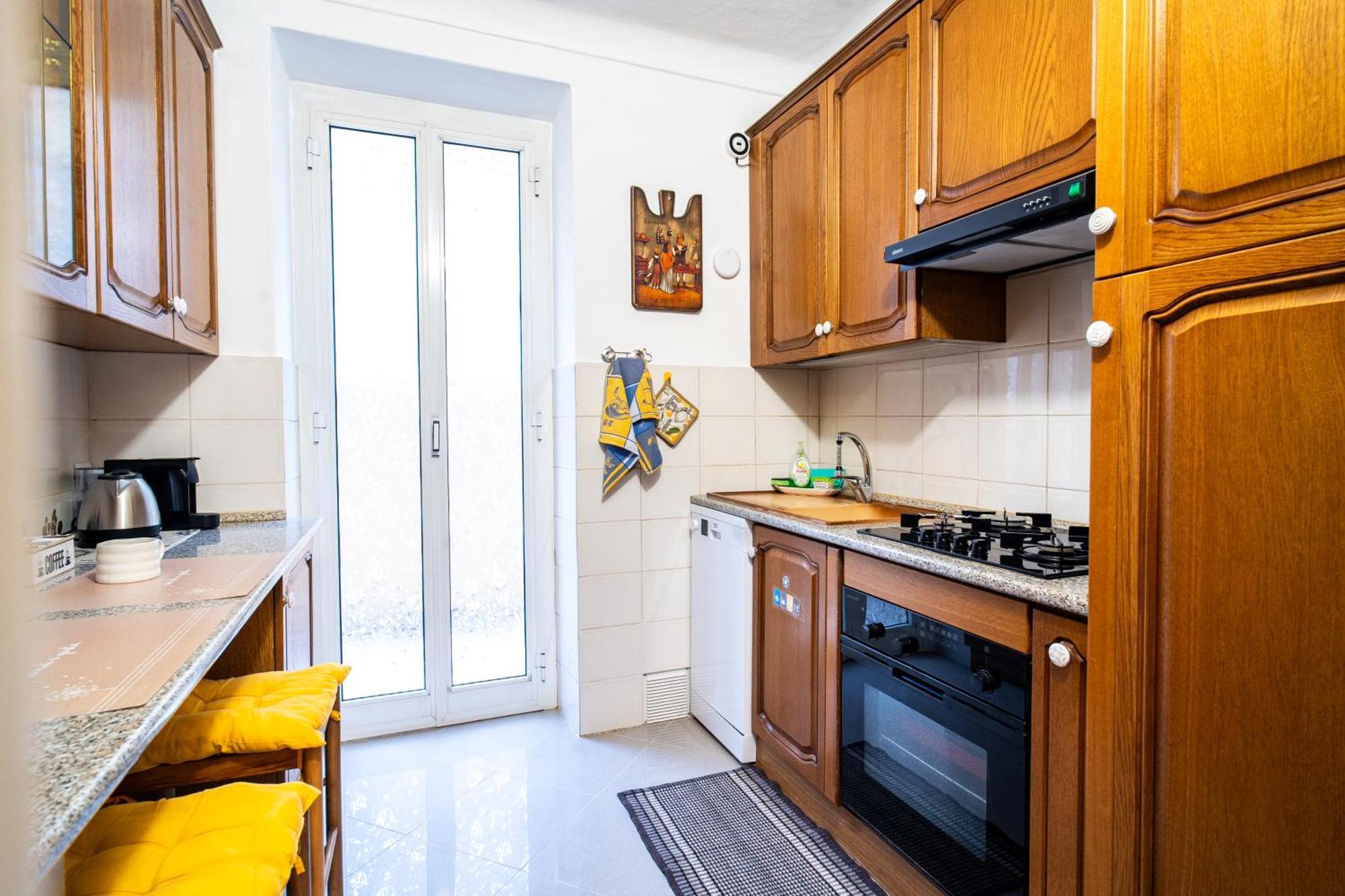 Casa Stefi Sunremo - Parcheggio Privato, 500 Mt Dalla Spiaggia Sanremo Exterior foto